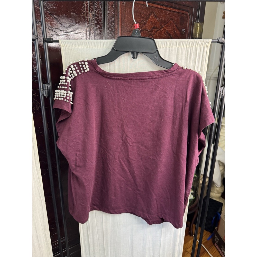 Calligraphie Women's Large Burgundy Pearl Embellished Shoulder Short Sleeve Top - Picture 5 of 5